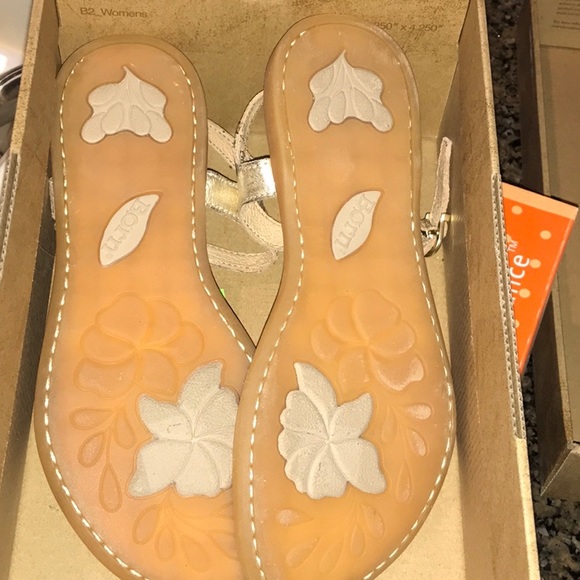 Very cute ♥️ BORN ACAPILCO BEADED AND ❤️❤️❤️😱 NWOT 🌺 - Picture 2 of 5